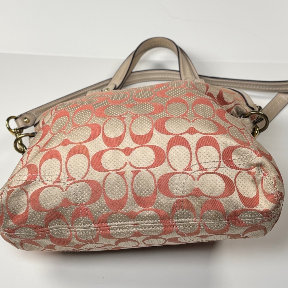 Coach Hallie Pink and Cream Polka dots and Signature C logo leather 2 way Bag. - Picture 6 of 12